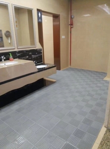 卫生间浴室悬浮地板